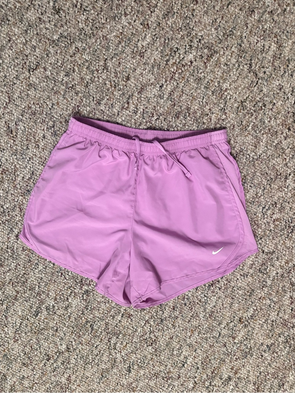 Nike Kids XL/Women’s Small Lavender-Pink Lightweight Athletic Shorts